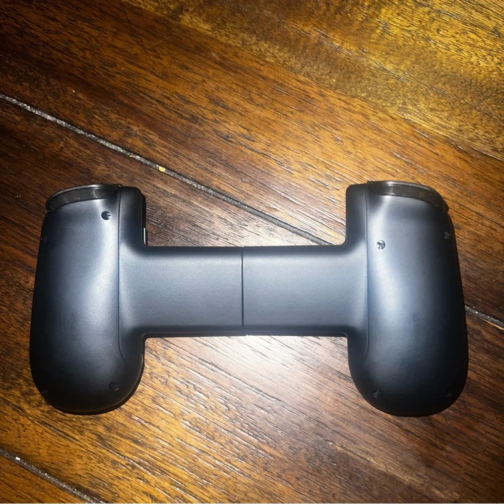 Backbone Black Gaming Controller for iPhone